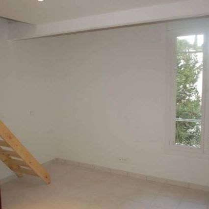Studio avec mezzanine - Photo 1