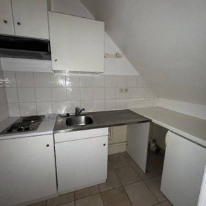 Location Appartement 1 pièce 29m² - Photo 2