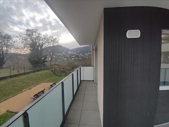 3 pièces - 61,22 m² - 1er étage - Colocation non autorisée - Photo 1