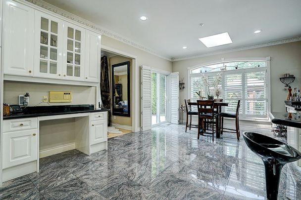 For Lease - 286 Hillcrest Avenue, Toronto, Ontario - Photo 1