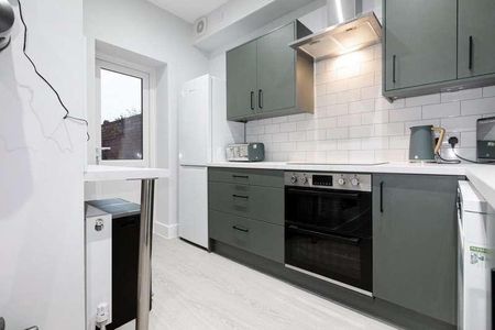 Rm, Victoria St, Old Fletton, PE2 - Photo 2