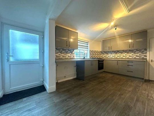 Woodshutts Street, Talke, Stoke-on-trent, ST7 - Photo 1