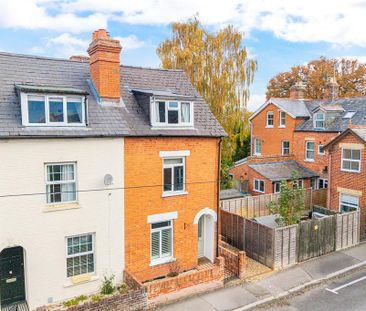 3 bedroom end of terrace house to rent - Photo 4