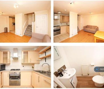 2 bedroom terraced house to rent - Photo 1
