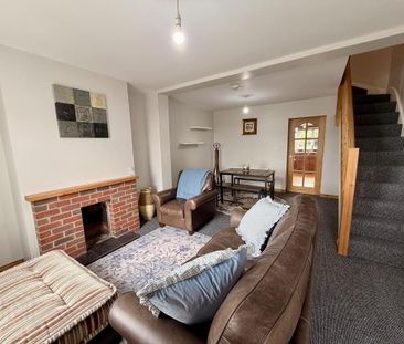 171 South Street, Newtownards, BT23 4JY - Photo 2