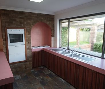 14 Kane Street, Kingsley, WA 6026 - Photo 5