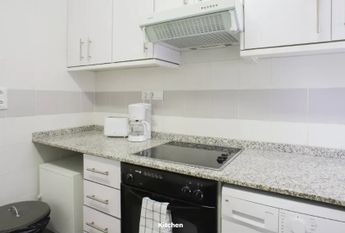 Avenida del Reino de Valencia, Valencia, Valencian Community 46005