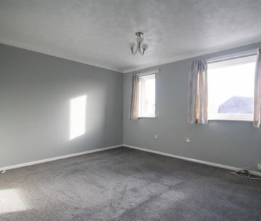 Forth Close Caister, Great Yarmouth - Photo 2