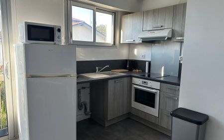 Appartement à louer 2 pièces • 45,64 m2 Saint-Vincent-de-Tyrosse - Photo 3