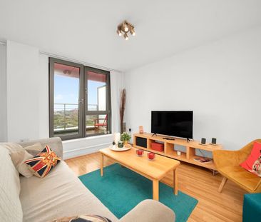 2 Bed Penthouse, Warton Road, E15 - Photo 6