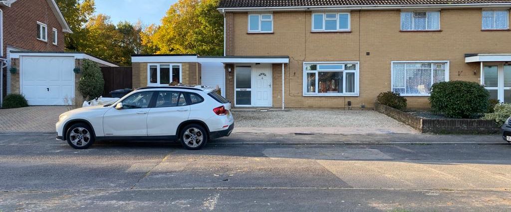 Applegarth Avenue Room 1 - Photo 1