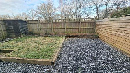 2 bedroom apartment to rent - Photo 3