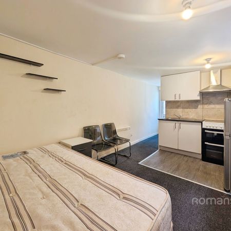 studio to rent - Photo 4
