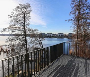 Exklusive 4-Zimmer-Wohnung mit Wasserblick und Dachterrasse im Neub... - Photo 1