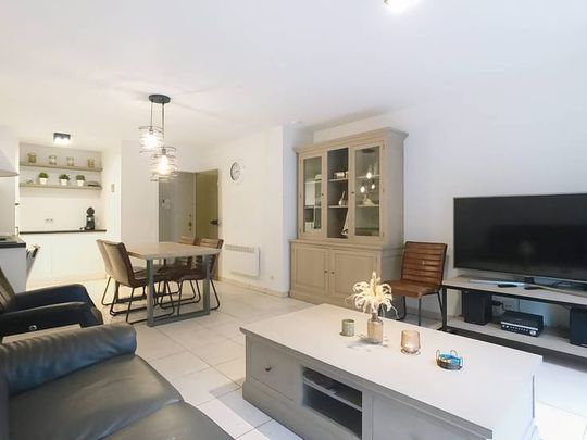 Appartement te huur - Photo 1