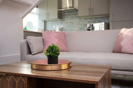 North Parade - Photo 2