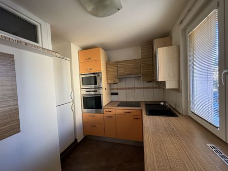 Pronájem bytu 2+1 56 m² - Photo 5