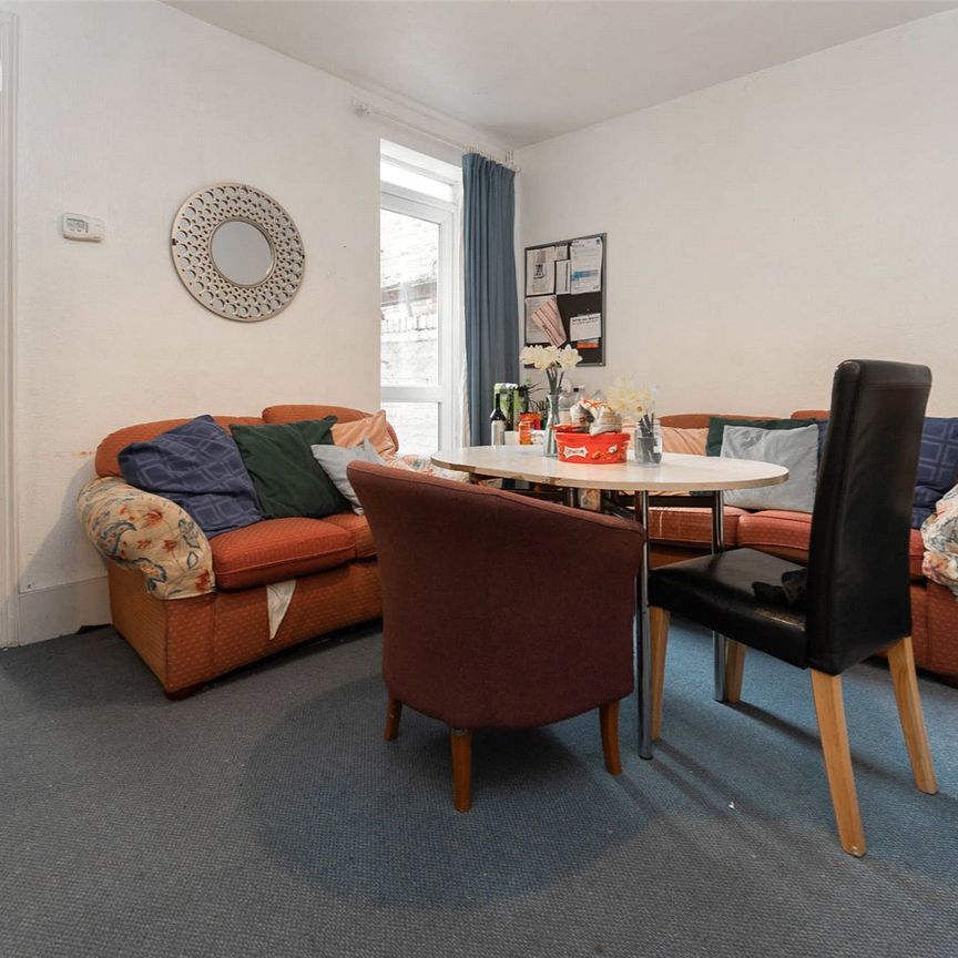 4 bedroom house to rent - Photo 1