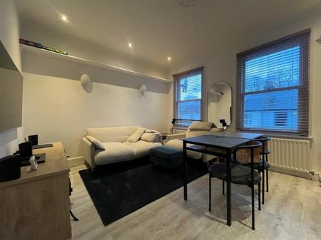 Sandycombe Road - Photo 2