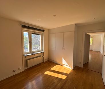 Gulsporregatan 13E -2rok(lgh 201) - Photo 1
