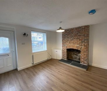 2 bedroom terraced house to rent - Photo 1