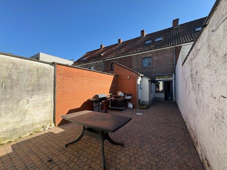 Lichtrijke woning met 2 slaapkamers in het centrum van Torhout - Photo 4