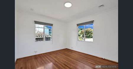 Perfect Family Home - Photo 2