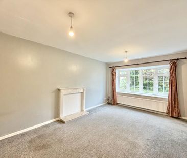 4 bedroom detached house to rent - Photo 2