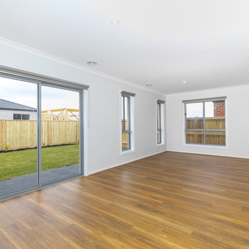 3 Linum Road, Beveridge VIC 3753 - Photo 1