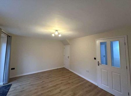 Woodcross Avenue, Scunthorpe, DN16 - Photo 2