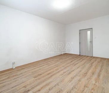 Pronájem bytu 3+1, s lodžií, 71 m - Фото 2