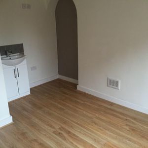 Cairo Street, Warrington, WA1 1EH - Photo 2