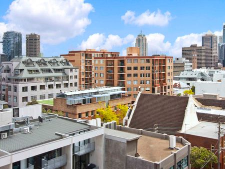 'BELVOIR APARTMENTS' - ULTRA CONVENIENT! - Photo 3