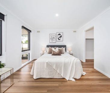 Spacious & Stylish Family Home in Prime Location - Photo 6