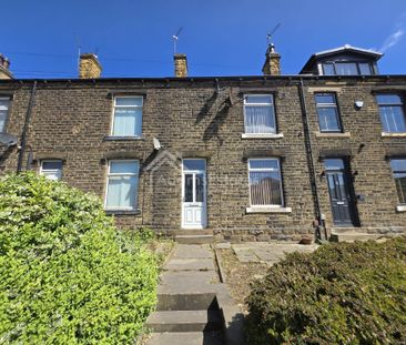 Price £850 pcm - Available Now - Unfurnished - Photo 2
