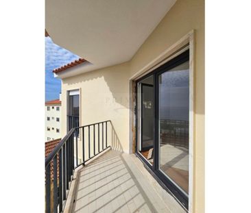 3 room luxury Apartment for rent in Cascais, Lisbon - Photo 1