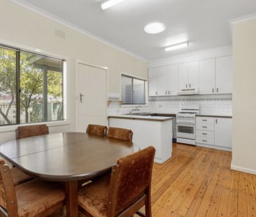 38 Stanley Street, Kooringal - Photo 4