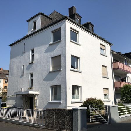 WG sucht Mitbewohner! Schickes WG-Zimmer in 3er WG mit Gemeinschaftsbalkon in idealer Lage zum UKGM, Händelstr. 4, Gießen - Photo 4