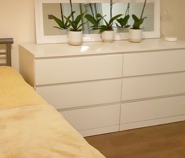 Studio Flat, Honeysuckle Drive, L9 - Photo 6