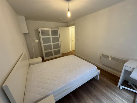 Studio Apartment To Rent - Photo 3