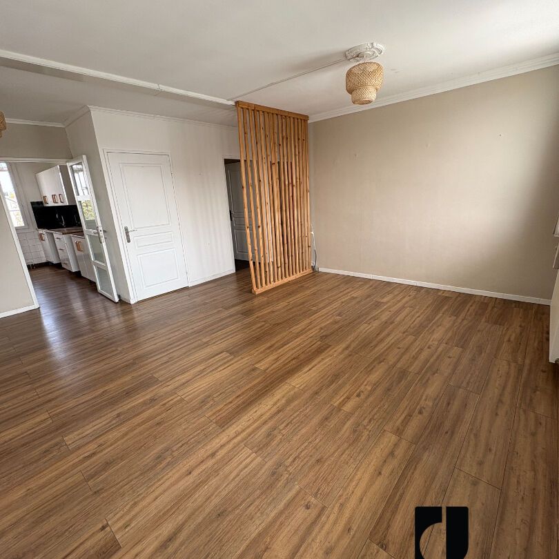 Location Appartement 5 pièces 84m² - Photo 1