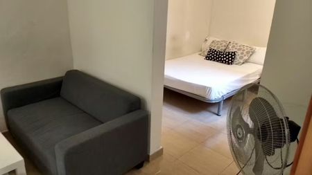 Carrer de Ferran, Barcelona, Catalonia 08002 - Foto 3