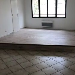 Location Appartement 4 pièces 69 m2 à Aubagne - Photo 1