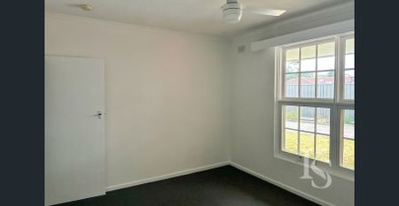 Low-Maintenance Living Between the City and the Sea - Photo 4