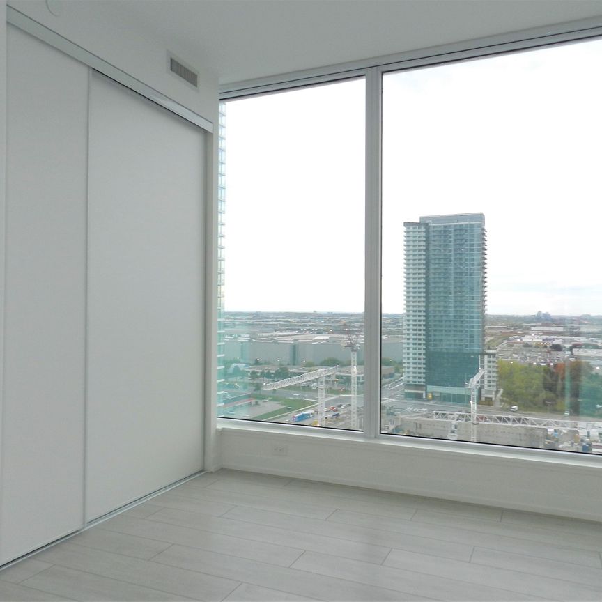 For Lease - 5 Buttermill Avenue Unit# 2102, Vaughan, Ontario - Photo 1