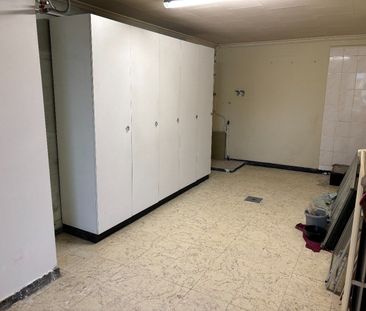 Mooi gerenoveerde woning met 3 slaapkamers, grote garage en tuin! - Photo 1