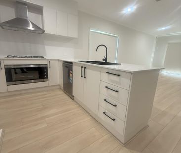 9 Casuarina Way, Eyre SA 5121 - House For Rent | Domain - Photo 6