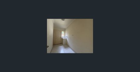 Ideal Family Home in Prime Location - Photo 3