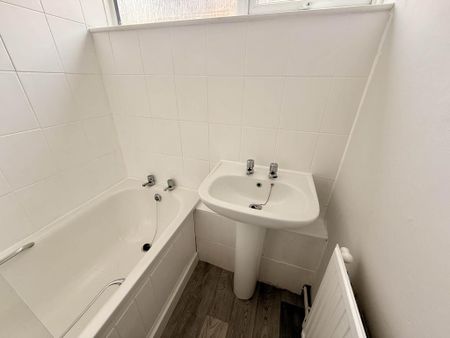 2 bedroom bungalow to rent - Photo 5