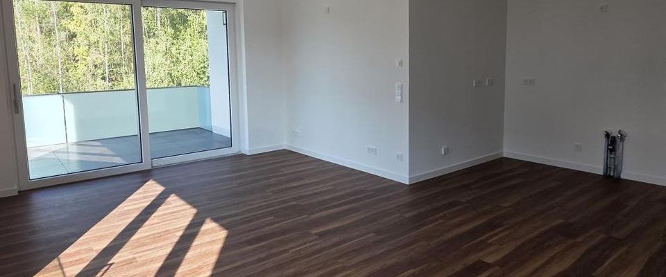 Ihr neues Heim mit Balkon, exklusivem Bad, Gäste-WC und Fußbodenheizung! Erstbezug! - Foto 1
